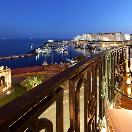 Eurostars Excelsior 4* Napoli