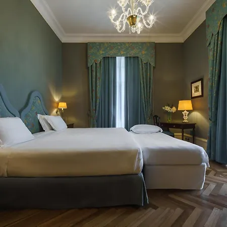 Eurostars Excelsior Naples