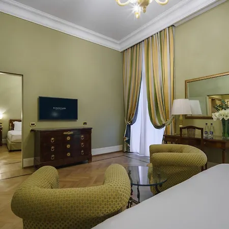 Eurostars Excelsior 4* Naples