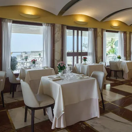 Eurostars Excelsior Hotell 4*