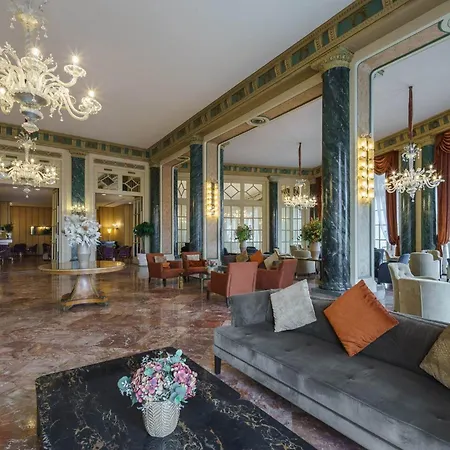 Eurostars Excelsior 4* Naples