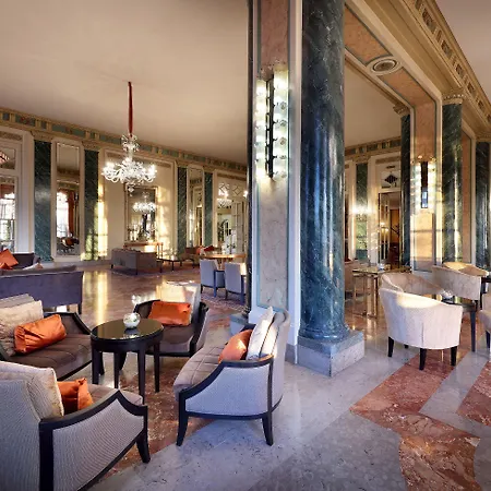 Hotell Eurostars Excelsior Neapel