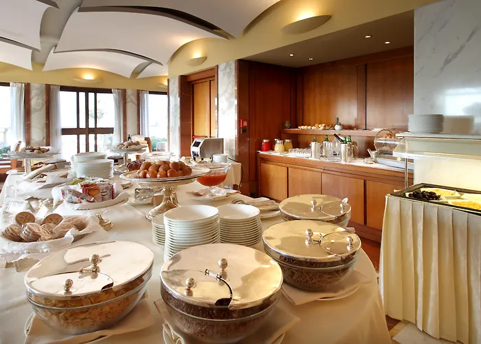 Hotel Eurostars Excelsior Nápoles