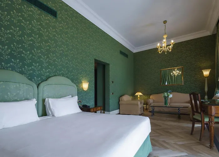 Hotel Eurostars Excelsior Nápoles