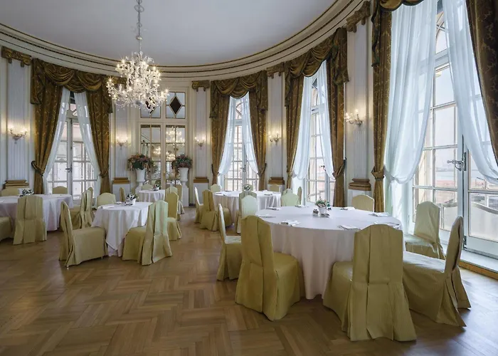 Hotel Eurostars Excelsior Nápoles