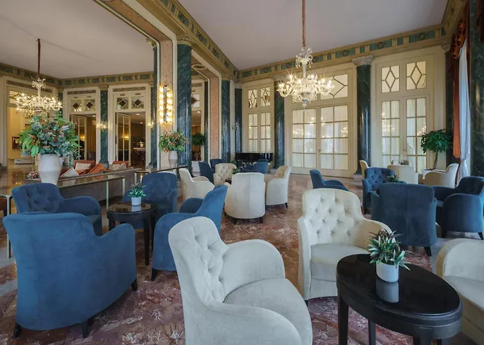 Eurostars Excelsior 4* Nápoles