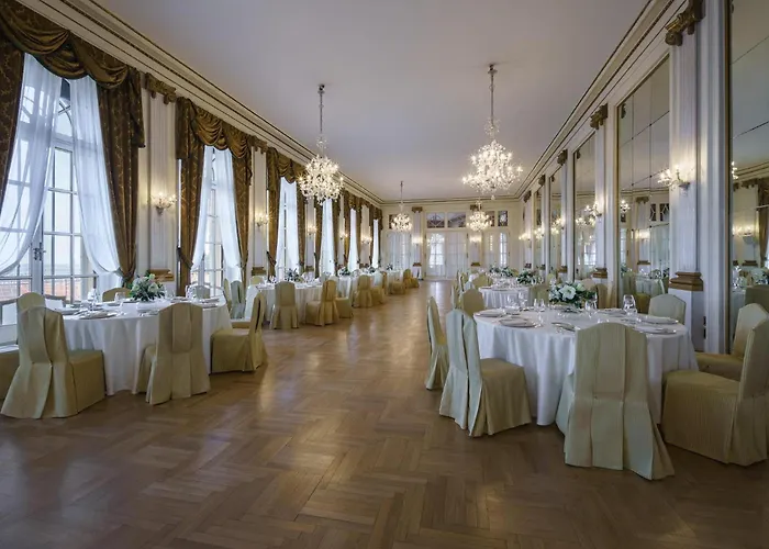 Eurostars Excelsior Hotel Nápoles